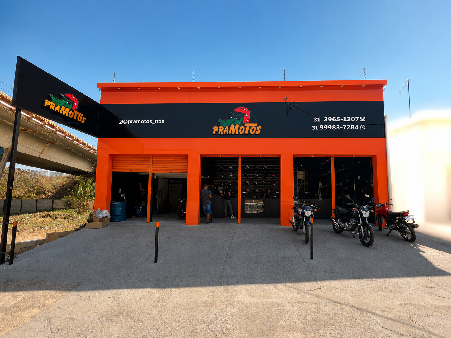 Fachada da loja PraMotos Betim